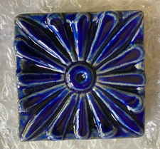 1994 Pewabic Art Tile - MINT condition - classic blue glaze - sunflower / daisy