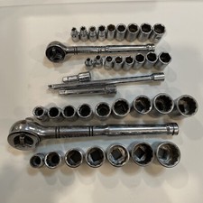 Vtg Craftsman 3/8" - 12 pnt , 1/4" - 6 Pnt  Thumb Wheel Socket Wrench Set 38 pcs