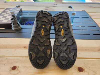 Keen Revel IV Mid Polar Men's Winter Boots, Dark Olive/Marmalade