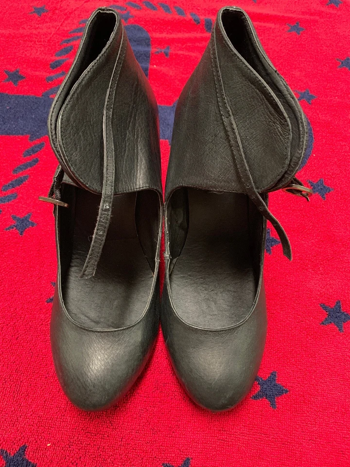 Deena & Ozzy From Urban Outfitters, Wedge Heels, Size 10 - Image 4 of 4