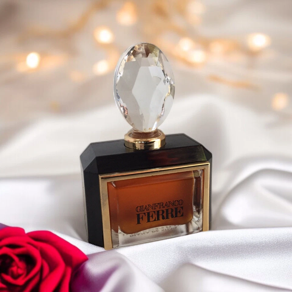 Парфюмерная вода Gianfranco Ferré Pure Extrait от Diana De Silva Cosmétiques 15 мл/0,5 жидкой унции - Изображение 3 из 4