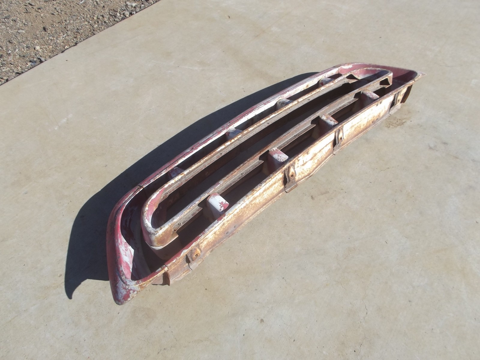 1957 CHEVROLET TRUCK ORIGINAL GM GRILLE 3100 pickup panel grill chevy