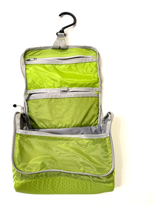 Eagle Creek Hanging Toiletry Bag Green zippered Pack It System Travel
