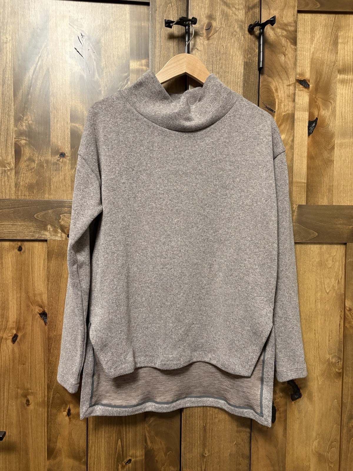 Arc'teryx maglione donna medio lungo outdoor escursionismo grigio chiaro pile poliestere