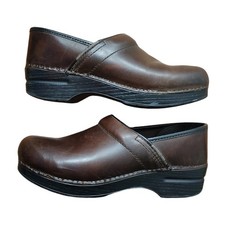 Dansko Dark Brown Leather Slip on Clogs EUR 39 US 8-8.5 Workwear Comfort