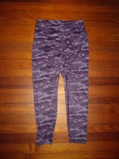Layer 8 Purple Camo Active Wear Legging Pants M