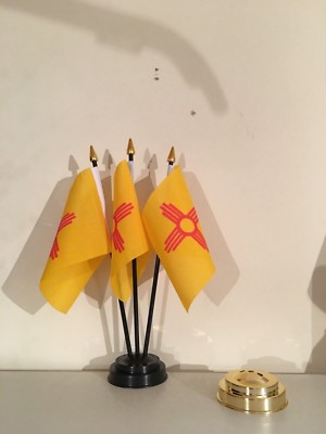 NEU MEXIKO TISCHFLAGGE SET 3 Flaggen und Sockel