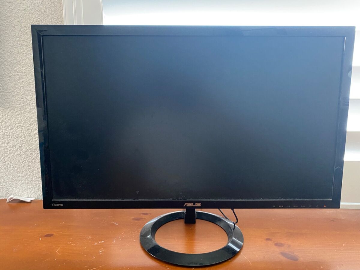 ASUS monitor 22”. 0.1 ms response time ASUS monitor 22”. 0.1 ms response time