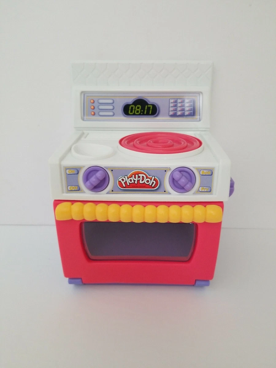 Play-Doh Kitchen Stove Oven Pretend Play Cooking 2003 Hasbro Toy