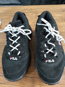 fila trainers size 6