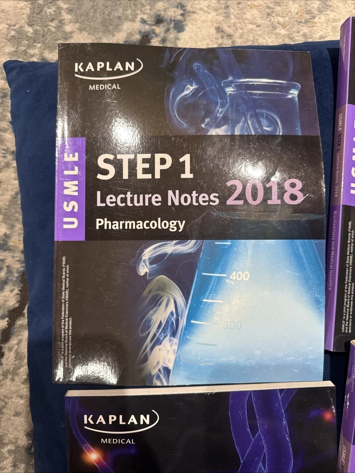Kaplan USMLE STEP 1 Lecture Notes 2018 Lot Of 4 - Image 2 of 4