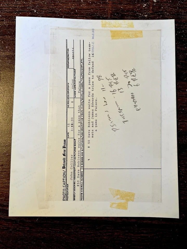 Foto tipo 1 del novato David Robinson 1990 Foto 2 de 2