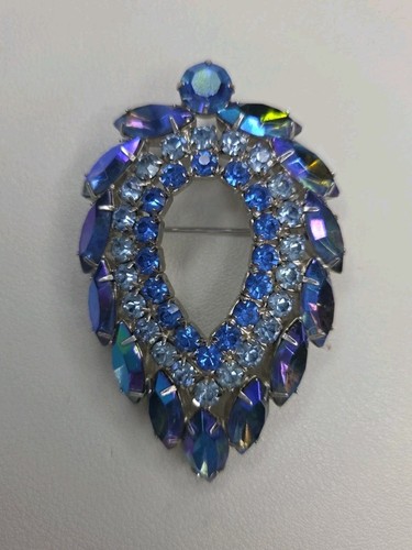 Sarah Coventry Vintage "DeLizza & Elster" Blue Lagoon Borealis Rhinestone Brooch - Image 1