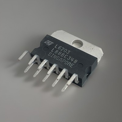 1 Stück - ST L6203   H-Bridge Motortreiber   NPN/DMOS   TO-220   NOS