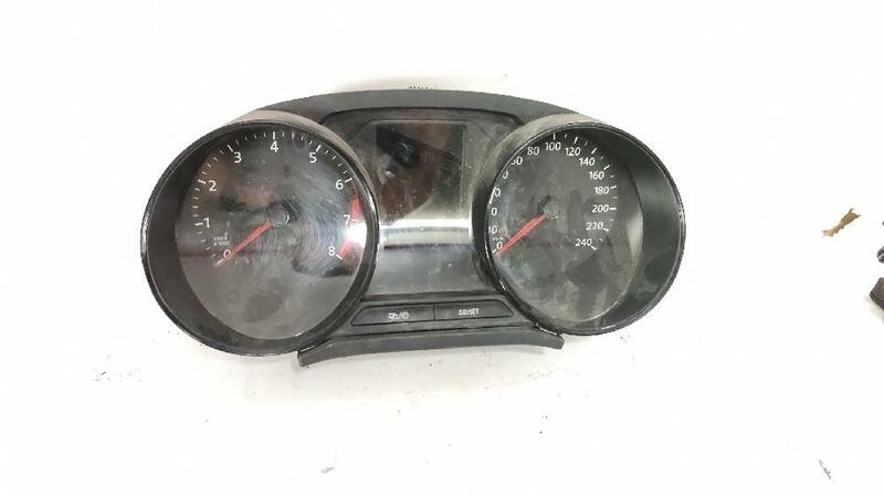 cuadro de instrumentos VOLKSWAGEN POLO 44kw Gasolina 2014-2017 CHY 6C0920730A