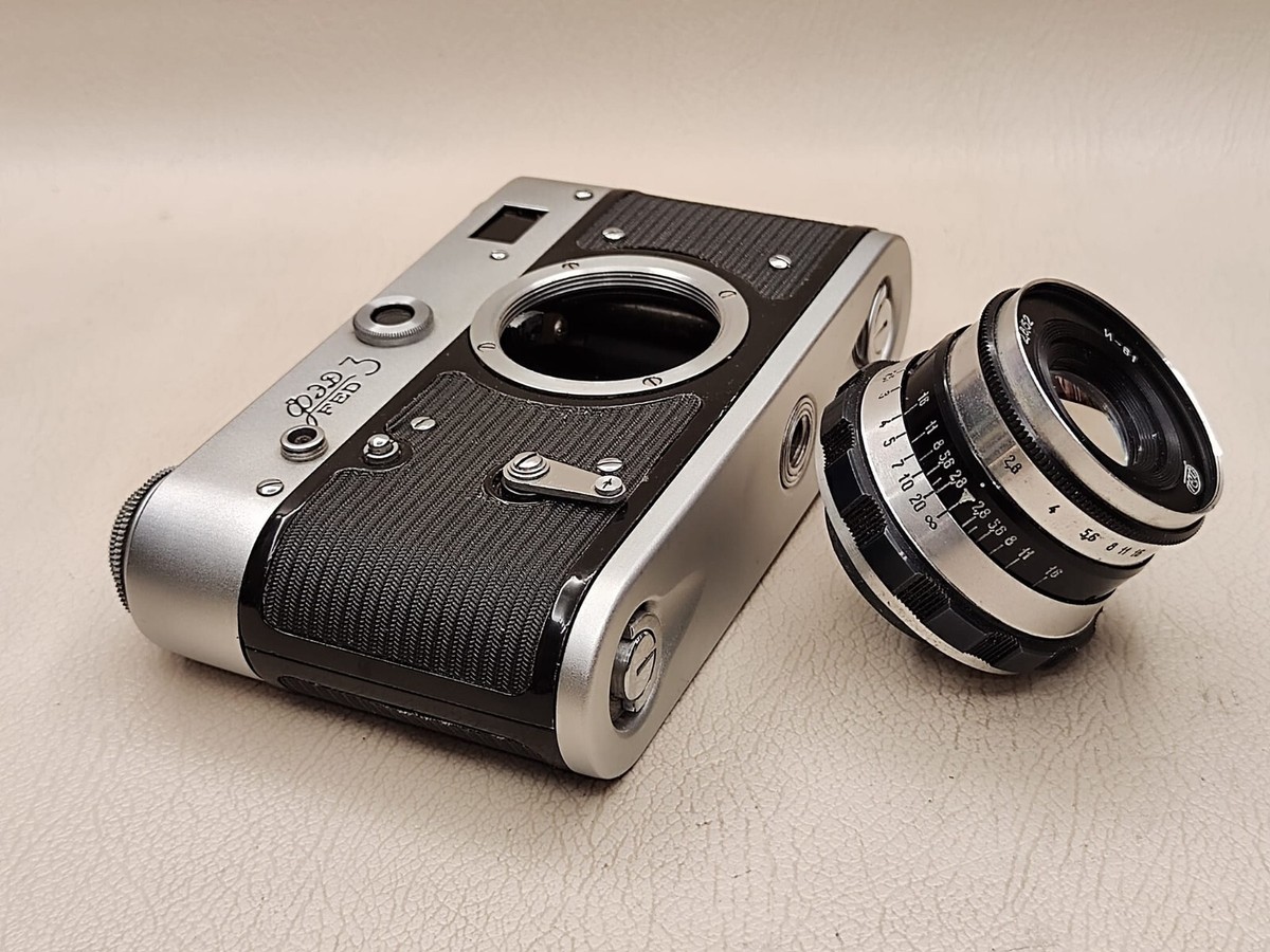 FED-3、induster-61 Vintage camera FED 3 Soviet Union Lens: Industar-61 L/D 2.8