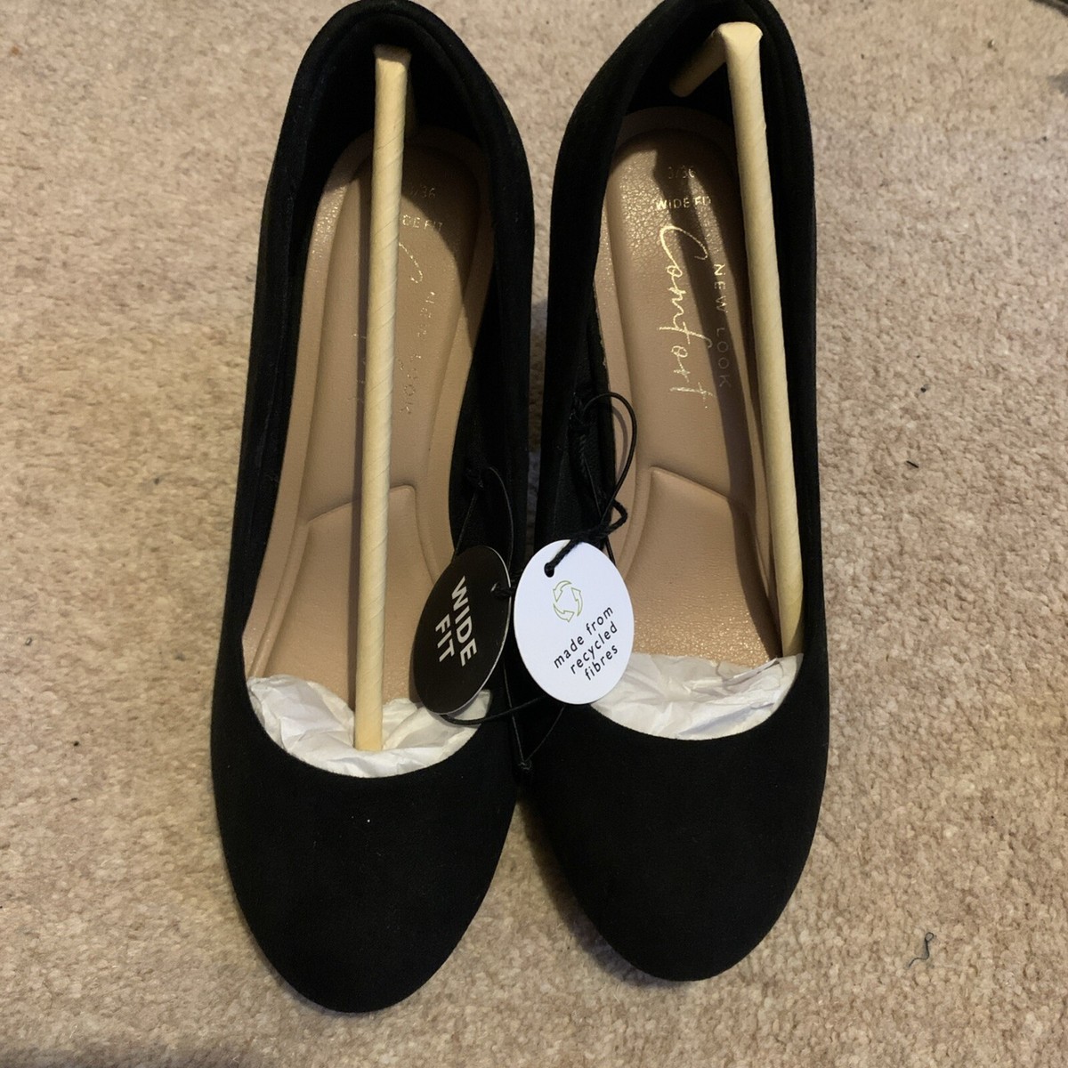 New Look Black Suedette wide fit court shoes Block Heel size