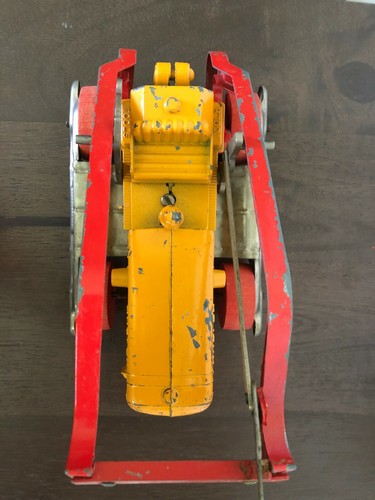 Vintage Hubley Yellow Diesel Front End Loader Bulldozer - Picture 9 of 12