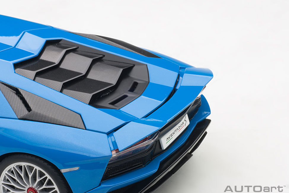 自動車 AUTOart Lamborghini Aventador S 1:18 1/18 AUTOart Lamborghini Aventador S (Balloon Pearl White