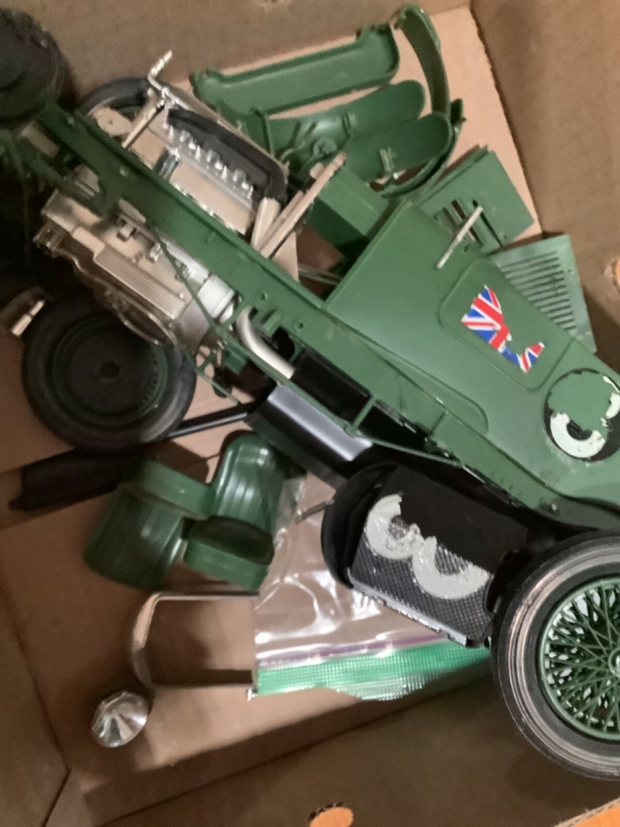 Airfix 1930 Bentley 4.5 Litre Supercharged 1:12 Plastic Airfix 1930 Bentley 4.5 Litre Supercharged 1:12 Plastic