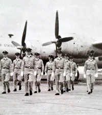 WWII Era US USAF Soldiers in Uniform on Tarmac Fighter Plane Orig Photo