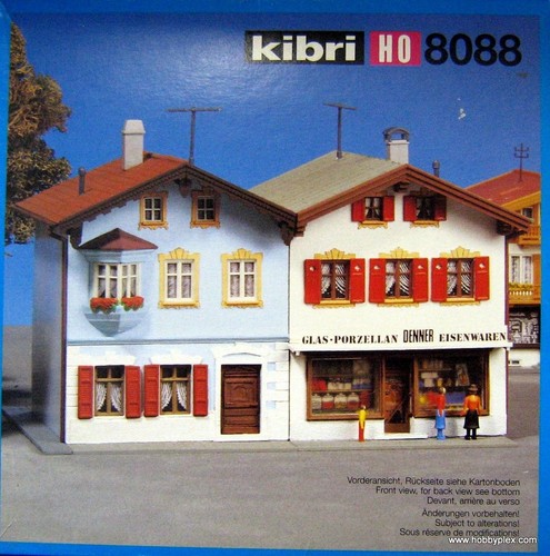 Kit de construcción de plástico Kibri 8088 escala HO Am Augustinerplatz (casa grande) | Condition: New