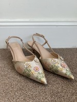 Dune Beige Floral Kitten Heels Size UK 5 Brand New Never Worn