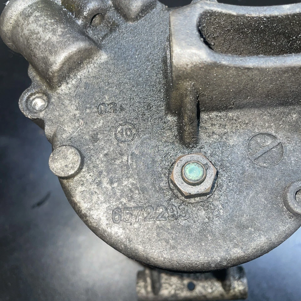 Compresor de aire acondicionado usado para: Chevrolet Equinox 2011 2,4 grado A Foto 4 de 4