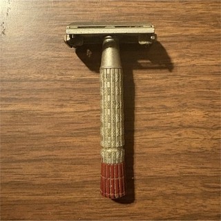 Vintage Gillette Red Tip Safety Razor