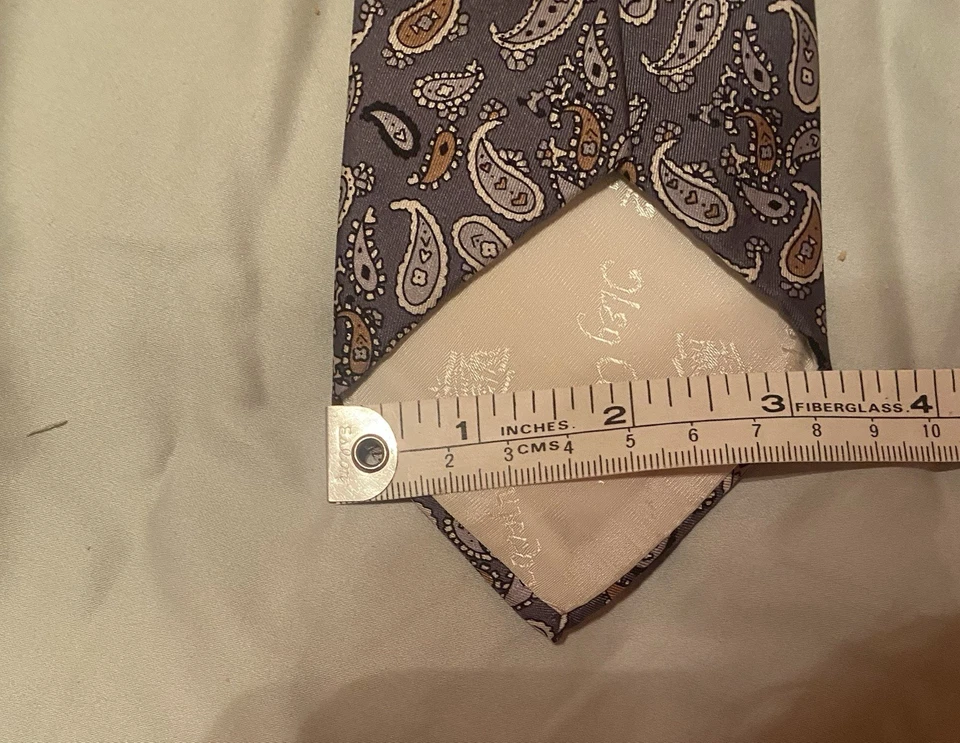 Corbata Oleg Cassini de Birmania azul cachemir bronceado vintage 59x3,25 hecha en EE. UU. Foto 4 de 4