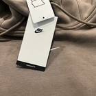 Foto 6 di 9