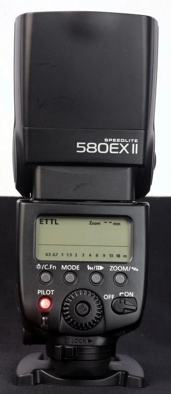 Canon Speedlite 580EX II E-TTL Flash Unit c/w Case - Near Mint - Image 4 of 4
