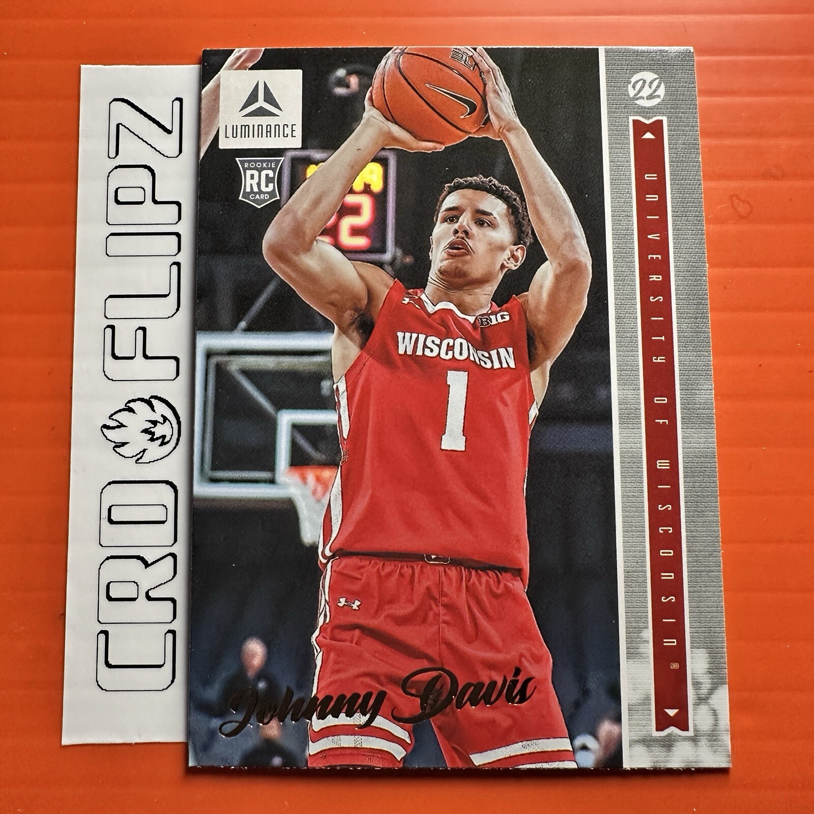 2022-23 Chronicles Draft Picks Luminance  Bronze #14 Johnny Davis Wisconsin