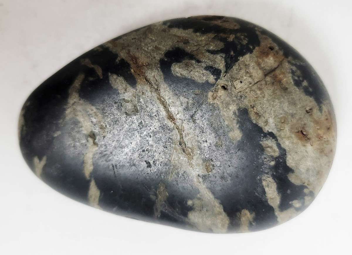 Y2 Natural polished Viewing stone suiseki-Yangzi river powerful