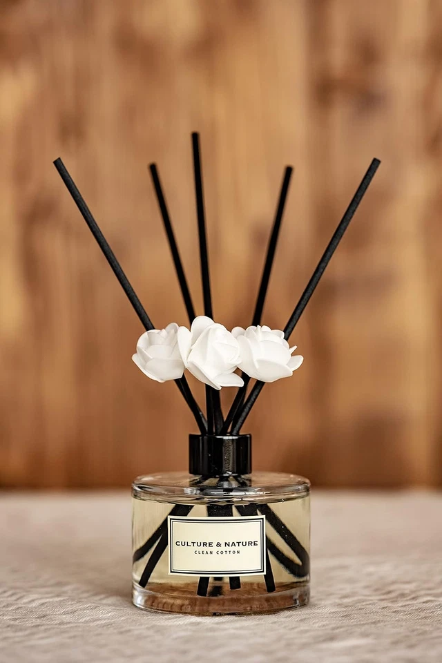 Reed Diffuser Set 6.7Oz (200Ml) English Pear & Freesia Scented Diffuser with Sti - Image 3 of 4