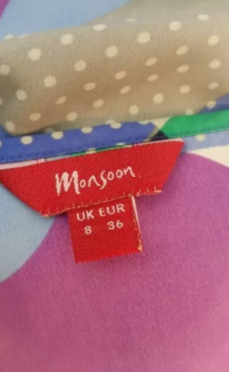 Monsoon Satin Blouse Size 8 UK 36 Cap Sleeve Scoop Neck Top Shirt Smart Casual image 5