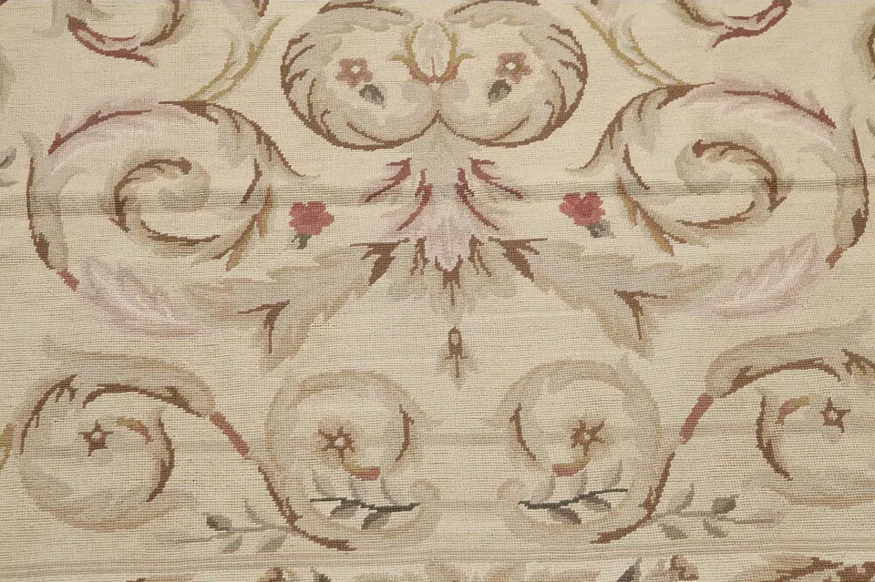5'5''x7'8" Beige Hand Woven Floral French Flatweave Aubusson Wool Area Rug - Image 3 of 4