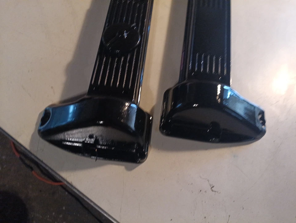 Cubiertas de válvula Jaguar Xj6 1984 recién pintadas muy bonitas Foto 2 de 4