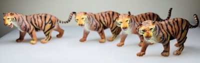 Safari Ltd 1996 Tiger Lot of 4 6  Realistic Vintage Snarling Roaring Figures