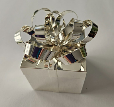 New Silver 2.5 inch Gift Box with Velvet Lining
