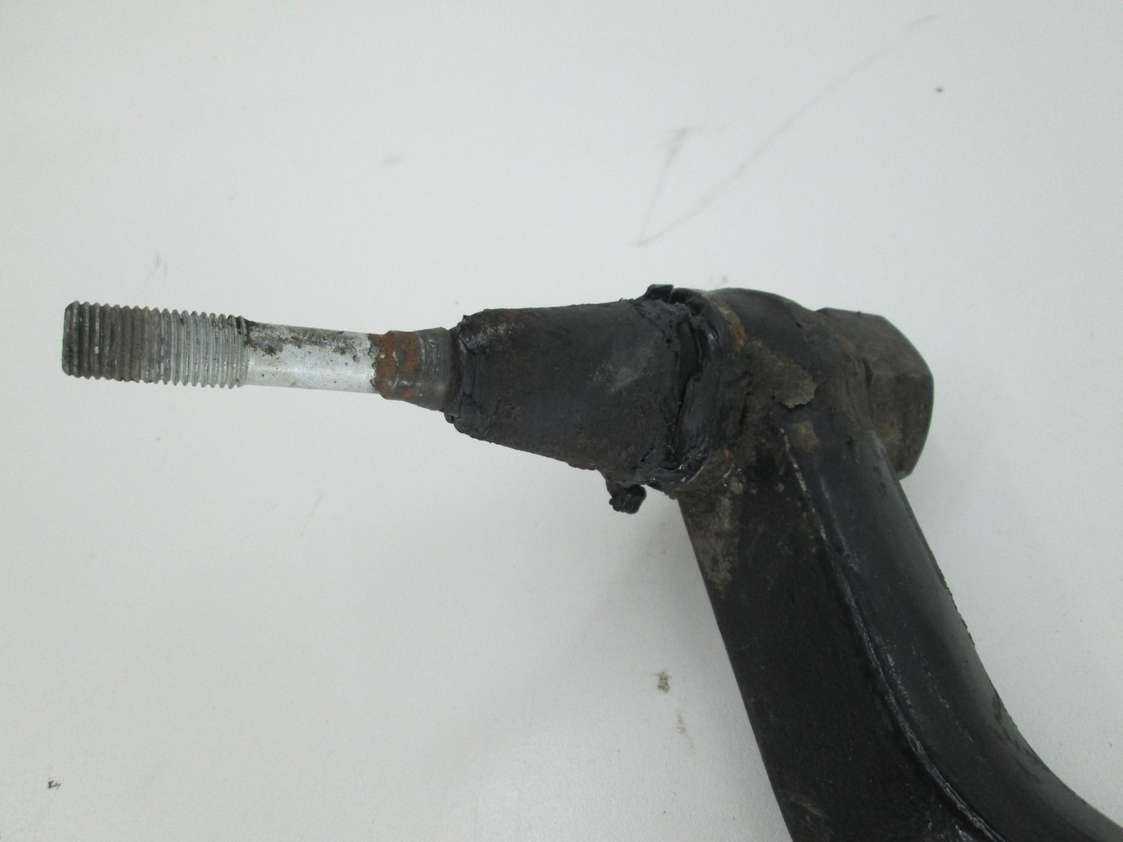 Rolls Royce Silver Shadow T1 65-80 right front rearward control arm (USED)