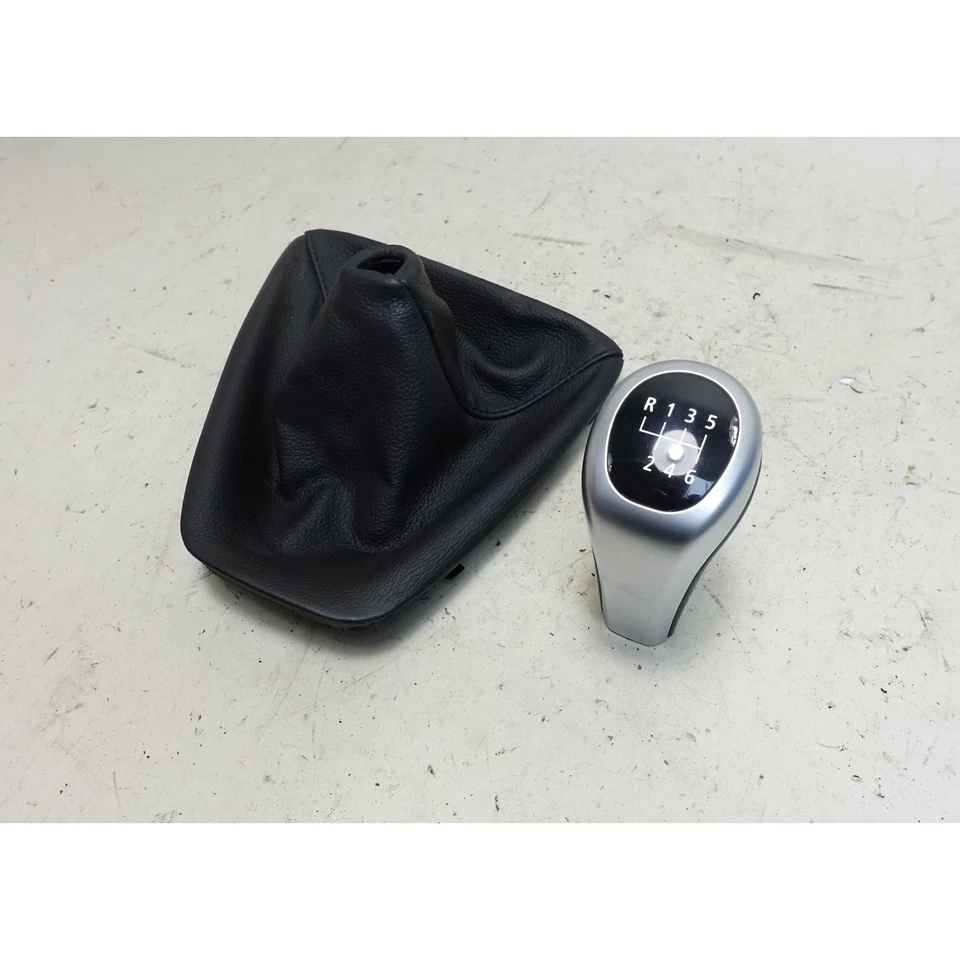 06-12 BMW E90 Serie 3 6 velocidades perilla de cambio de fábrica cubierta bota para transmisión manual OEM Foto 2 de 4