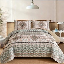 Boho Quilt Set King Size, Aztec Western Beige-Green King 90   104  Beige-green