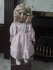 Seymour Mann Porcelain Doll Kimberley with Stannd &Certificate In Original Box 