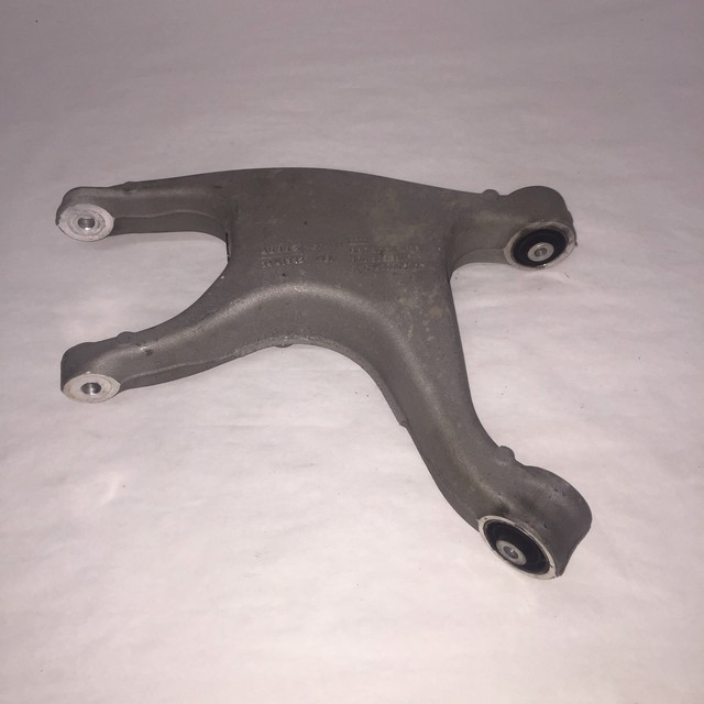 AUDI Q5 A6 A7 A8 RIGHT REAR LOWER CONTROL ARM 2013 2014 2015 2016 OEM