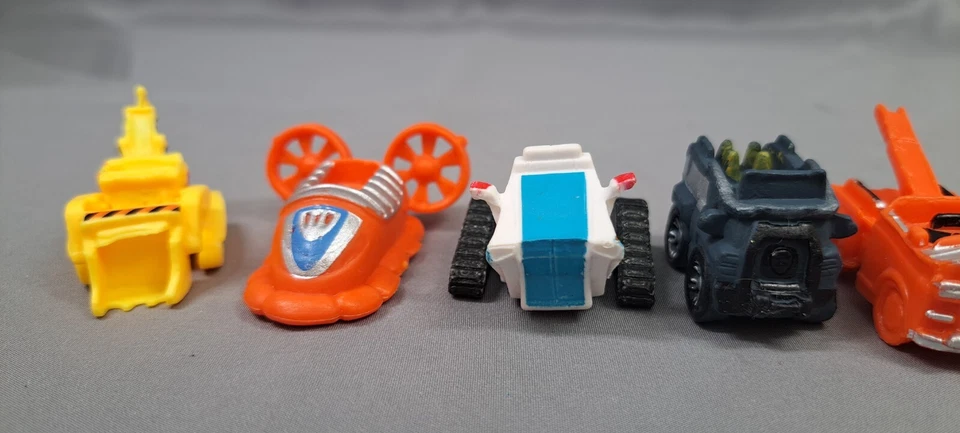 Paw Patrol 1.75" Spin Master Car SUV Truck lot of 7 Marshall Zuma Rocky Rare. - Image 2 of 4