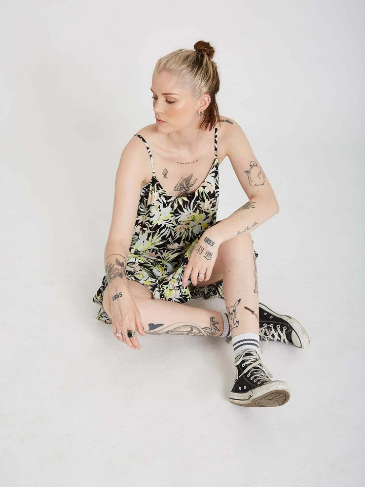 -55% +🚚 en 24h 🎁 VOLCOM 👍ROBE Tailles ✔S ✔M modèle THATS MY TYPE - LIME - Photo 4/4