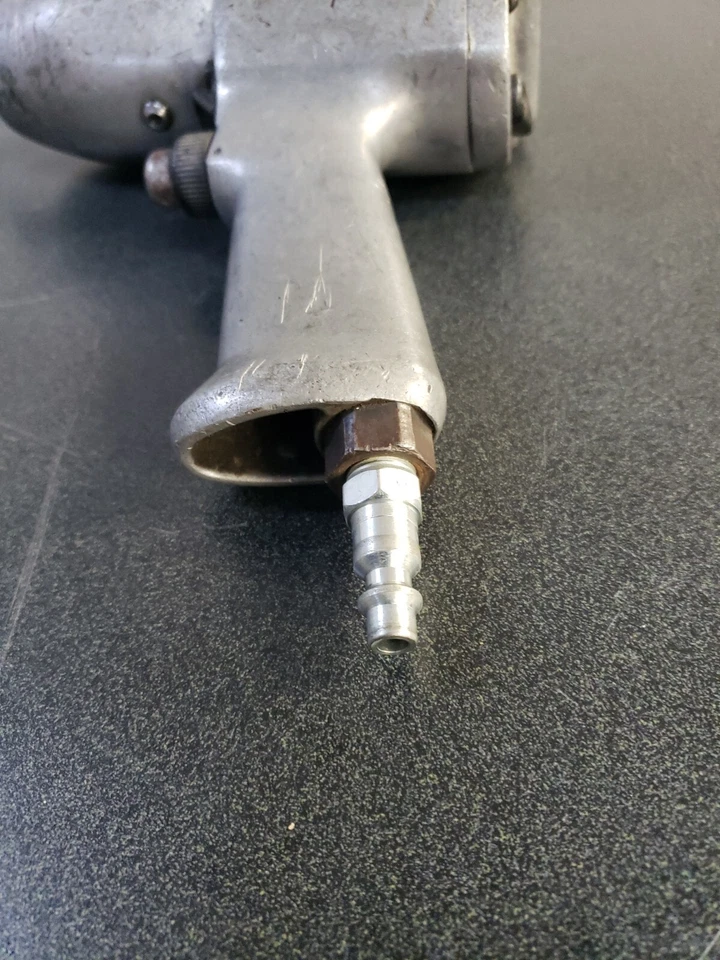 Snap-On 1/2" Drive Super Heavy-Duty 475 ft/lb Pneumatic Air Impact Wrench IM51A - Image 3 of 4