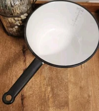 VTG VOLLRATH WARE White Enamel 11 Cup Sauce Pan Unused Orig Lable w/Measurements