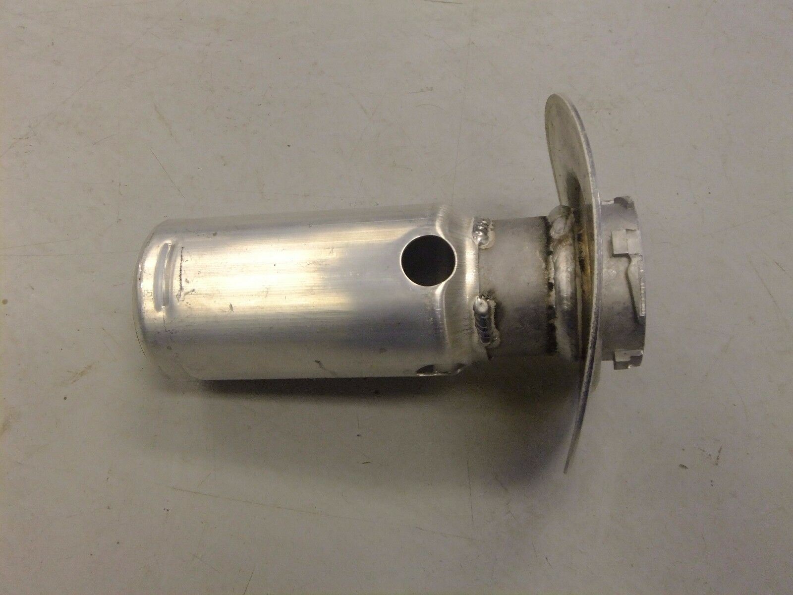 Freightliner Cam Neck & Pocket AntiSiphon Fuel Tank InsertP/N A03